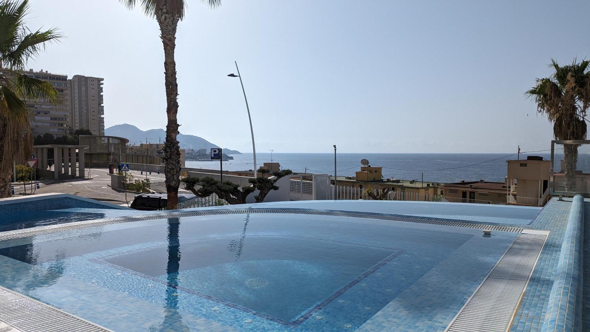 Sunset Cliffs Modern Apartment Benidorm Eksteriør billede