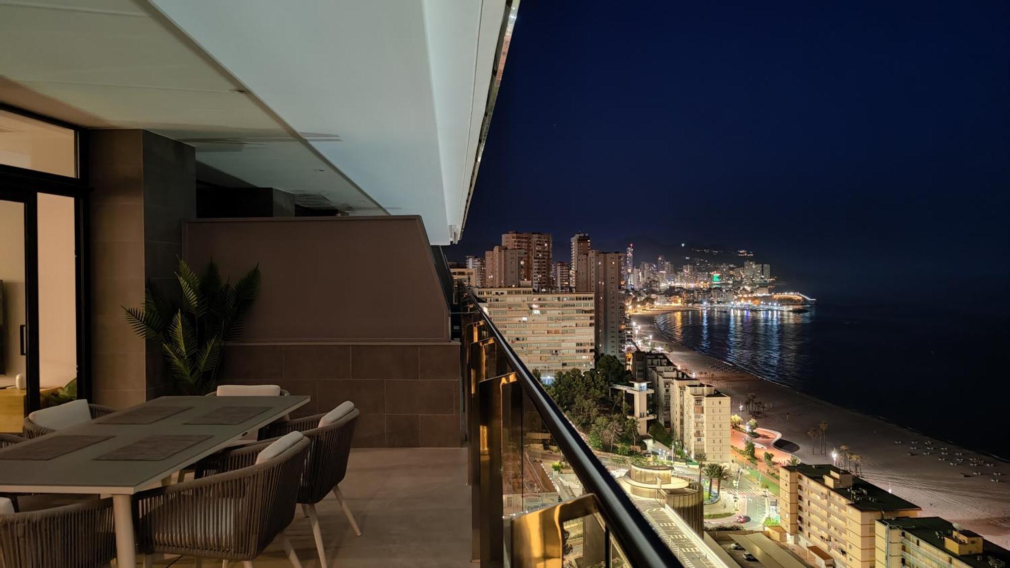 Sunset Cliffs Modern Apartment Benidorm Eksteriør billede